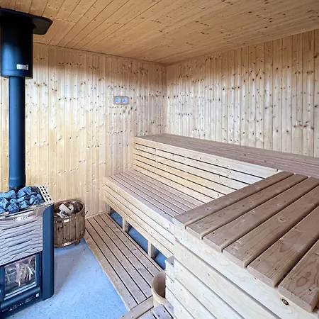 Hébergement de vacances Superbe Maison à Avec Sauna Galåa